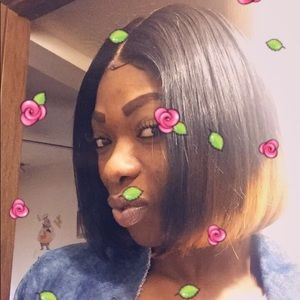 Meet your Posher, Charlotte